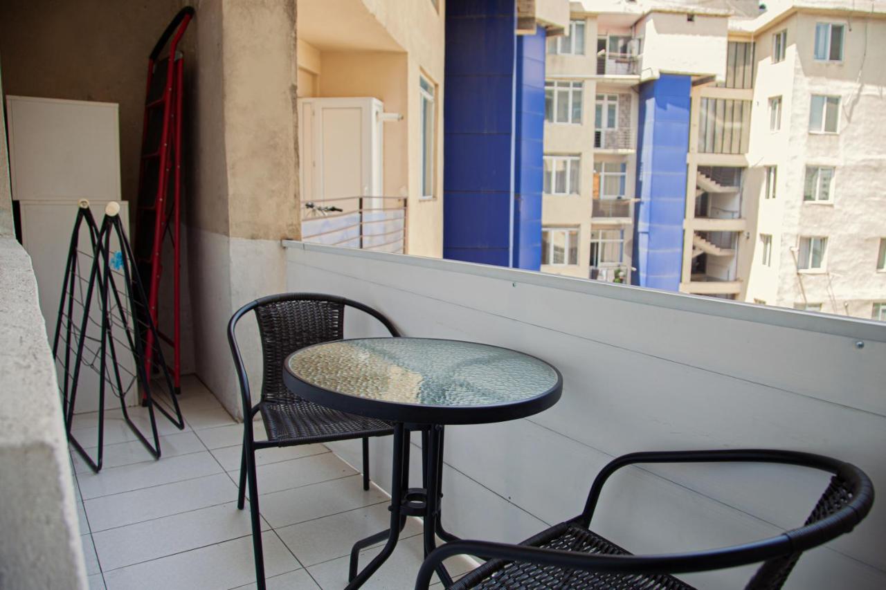 Sunny Apartments. Tbilisi. 300 Aragveli Zewnętrze zdjęcie